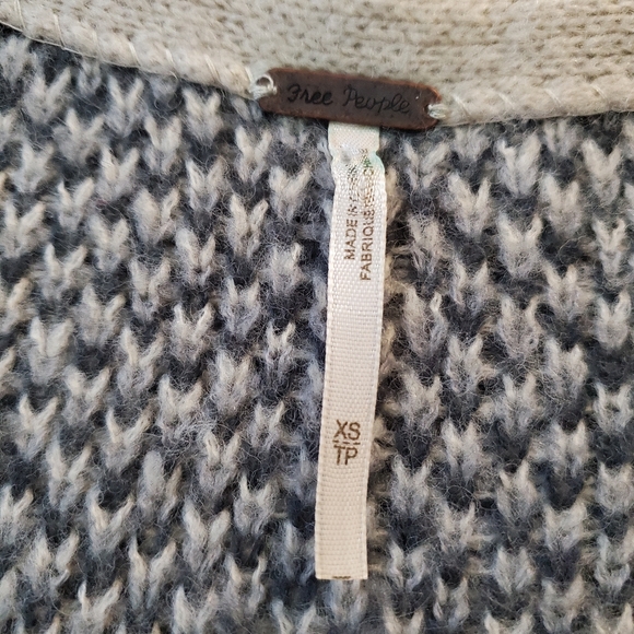 FREE PEOPLE Out Of Africa Wool Blend Oversized Leopard Cardigan XS - Picture 7 of 11